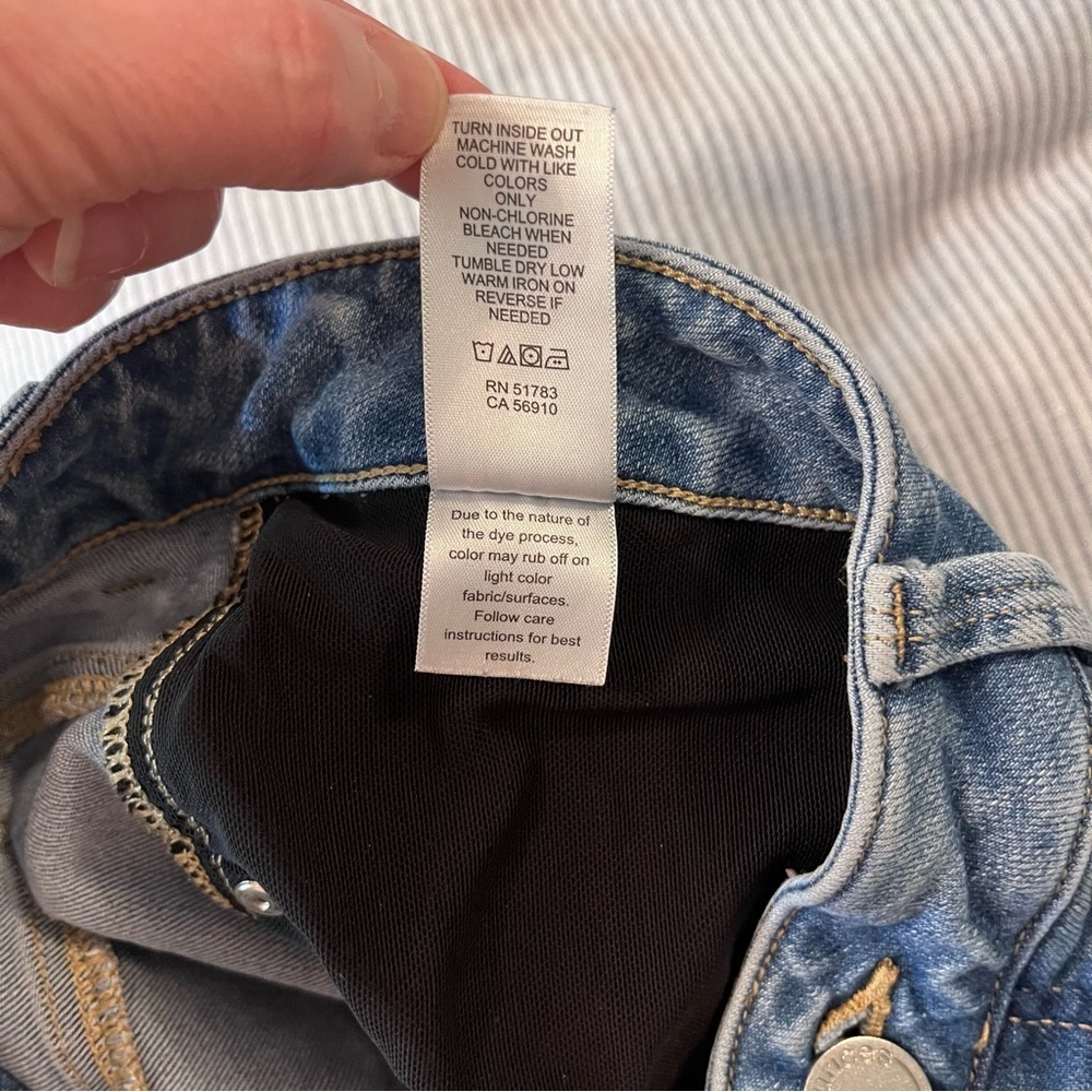 Levi's Women's Classic Crop Blue Jeans - Size 14 / W32 Elastane Retro - Picture 14 of 15